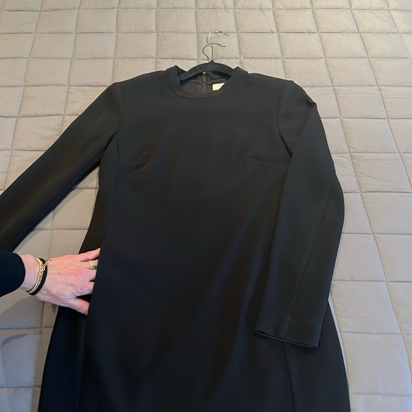ARITZIA| Black Shift Dress - Picture 2 of 6